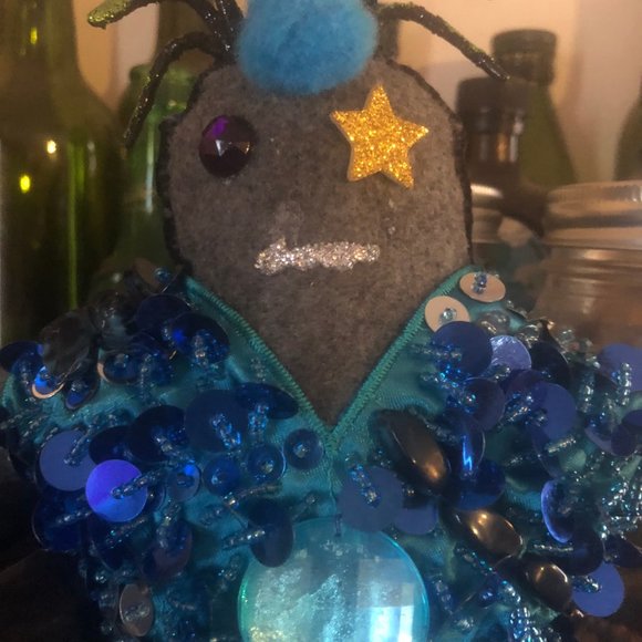 Blink Blink Spirit Doll - Picture 4 of 6